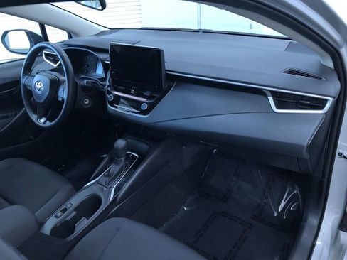 Certified 2025 Toyota Corolla LE image 23