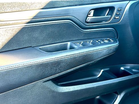 Used 2023 Honda Odyssey Sport image 16