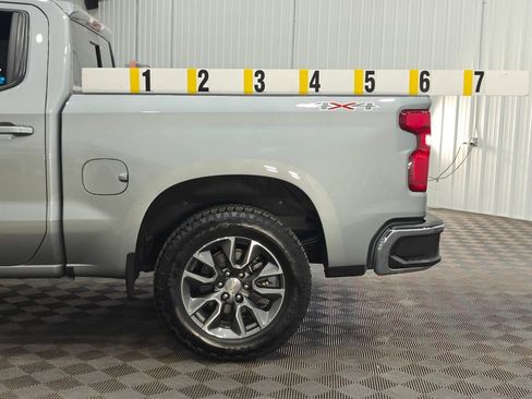 Used 2025 Chevrolet Silverado 1500 LT w/ LPO, Dark Essentials Package image 22
