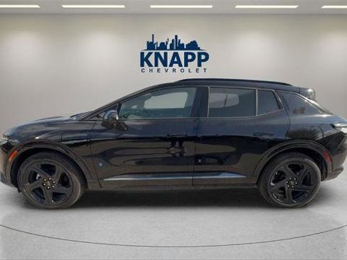 New 2025 Chevrolet Equinox EV RS image 2