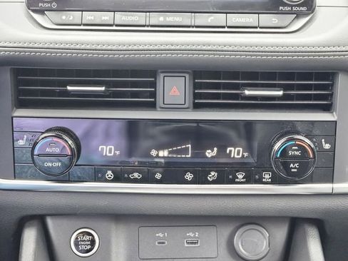 Certified 2023 Nissan Rogue SV w/ SV Premium B Package image 24