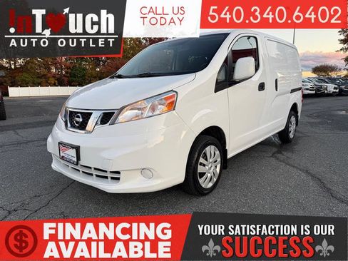 Used 2015 Nissan NV200 SV w/ Technology Package image 1