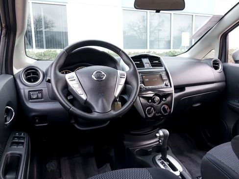 Used 2015 Nissan Versa Note SV w/ SV Convenience Package image 5
