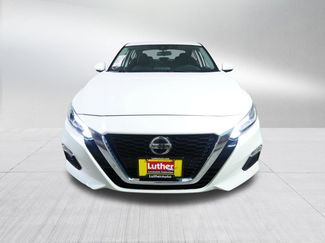 Used 2022 Nissan Altima 2.5 SV video 2
