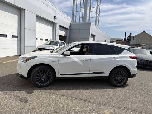 Used 2023 Acura RDX A-Spec image 3