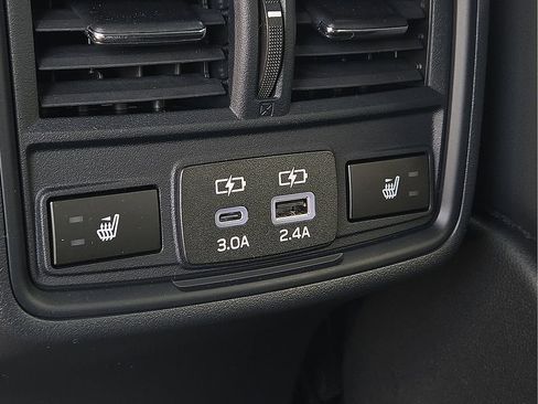 New 2026 Subaru Outback Limited AWD/4WD image 11