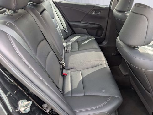 Used 2015 Honda Accord EX-L image 10