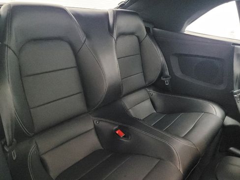 Used 2018 Ford Mustang Premium image 19