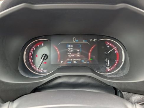 Used 2025 Toyota RAV4 XLE FWD image 15