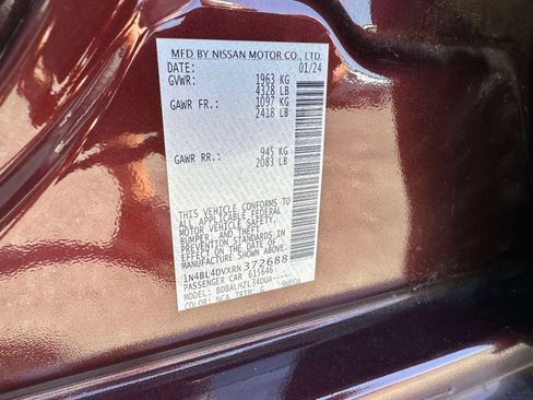 Used 2024 Nissan Altima 2.5 SV FWD image 30