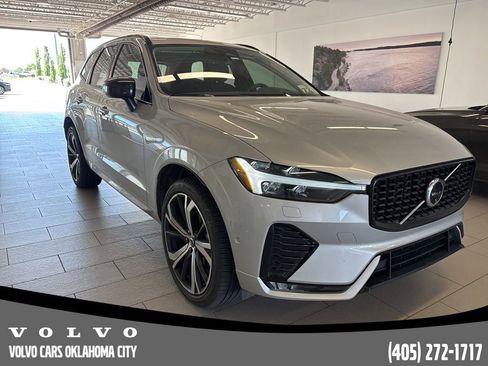 Used 2024 Volvo XC60 B5 Ultimate w/ Protection Package Premier image 4