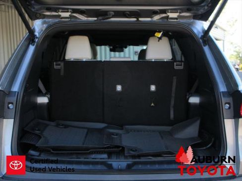 Certified 2025 Toyota Grand Highlander AWD Hybrid image 22
