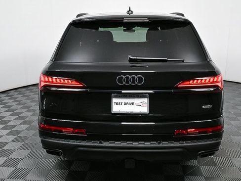 New 2025 Audi Q7 3.0T Prestige image 27