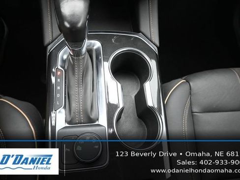 Used 2020 Chevrolet Blazer Premier AWD/4WD image 32
