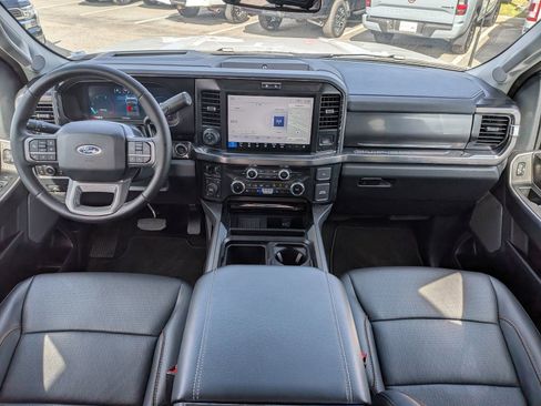 Certified 2026 Ford F250 Lariat w/ Black Appearance Package image 16