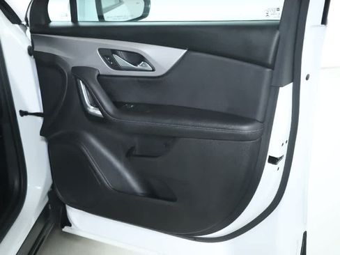 Used 2022 Chevrolet Blazer LT AWD/4WD image 24