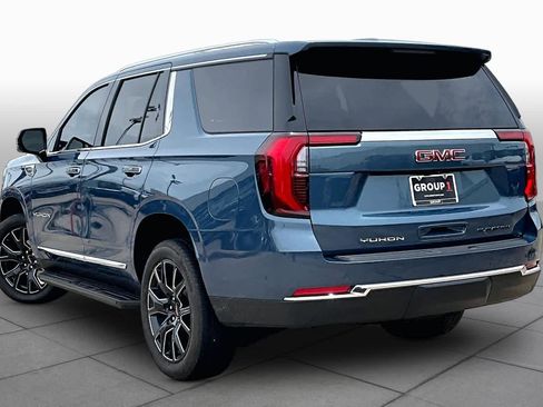 Used 2025 GMC Yukon Elevation RWD image 12
