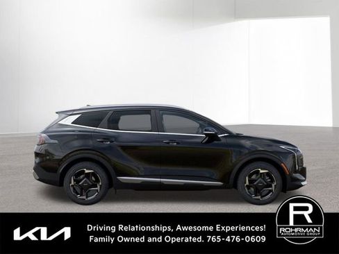 New 2026 Kia Sportage EX image 8