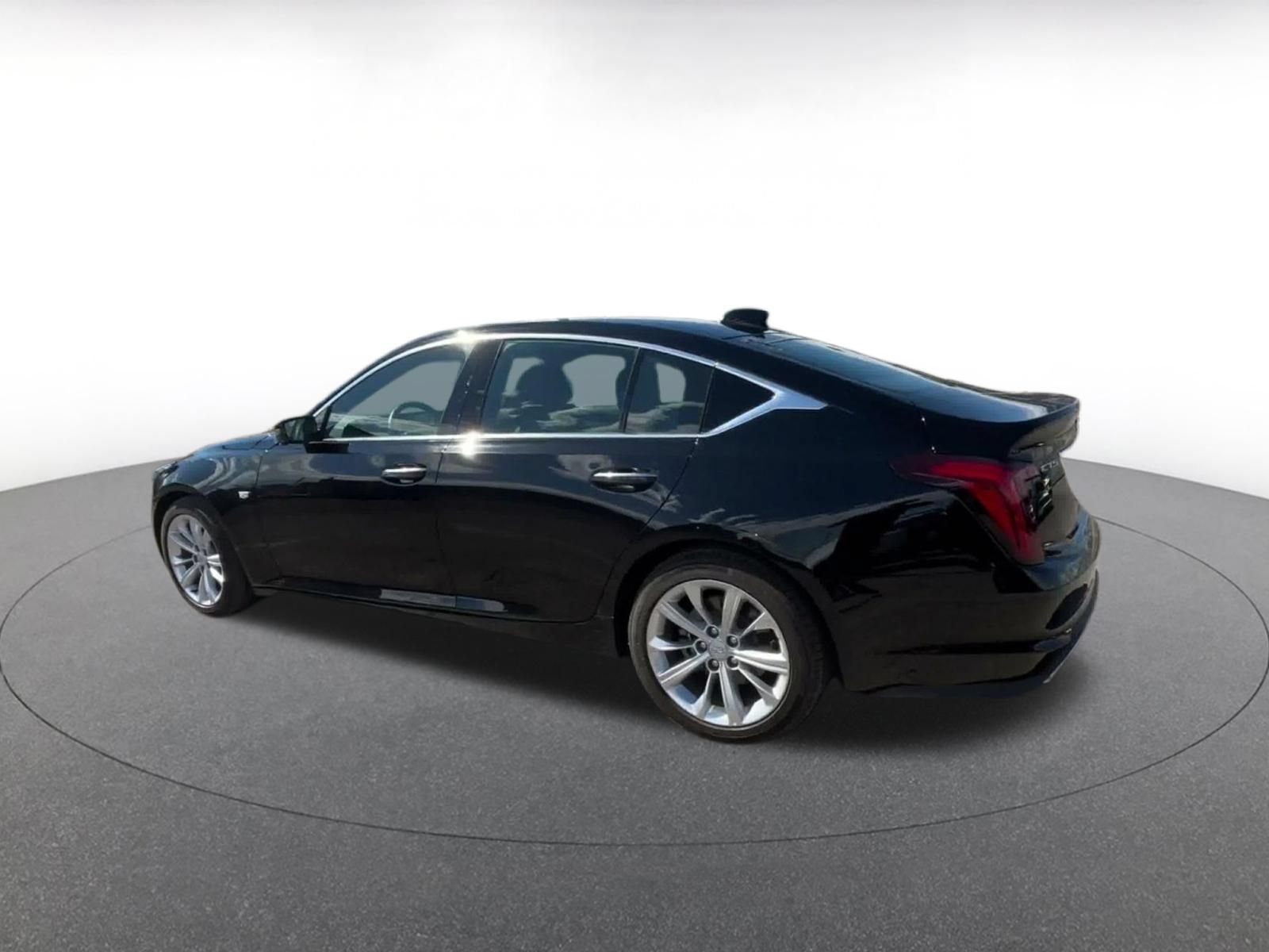 Used 2026 Cadillac CT5 Premium Luxury RWD image 9