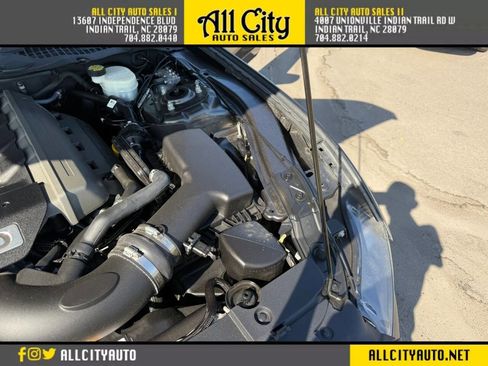 Used 2015 Ford Mustang GT RWD image 36
