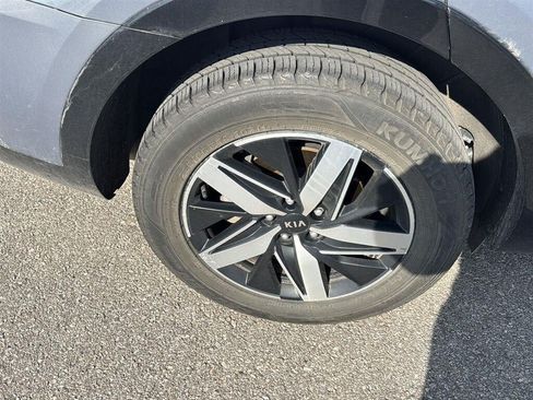 Used 2021 Kia Sorento S w/ Panoramic Sunroof Package FWD image 15
