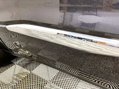 Used 2019 GMC Acadia Denali w/ Technology Package image 14