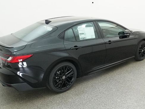 New 2026 Toyota Camry SE FWD image 12