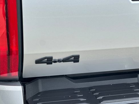 Used 2026 Toyota Tundra Limited w/ TRD Off-Road Package AWD/4WD image 26