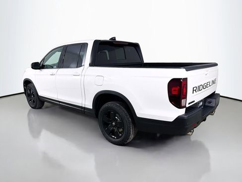 New 2026 Honda Ridgeline Black Edition image 5