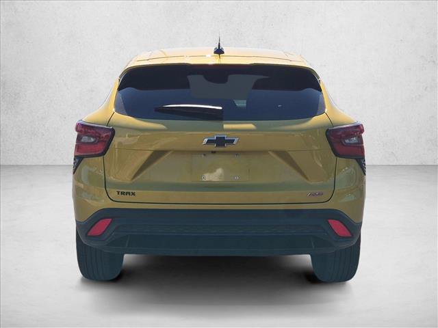 Used 2024 Chevrolet Trax RS w/ Driver Confidence Package FWD image 7