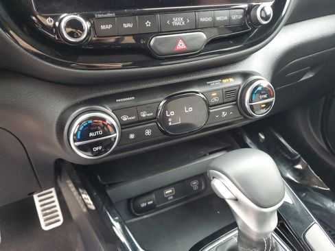 Certified 2024 Kia Soul GT-Line image 24