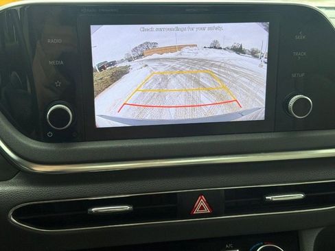 Used 2022 Hyundai Sonata SEL w/ Cargo Package image 18