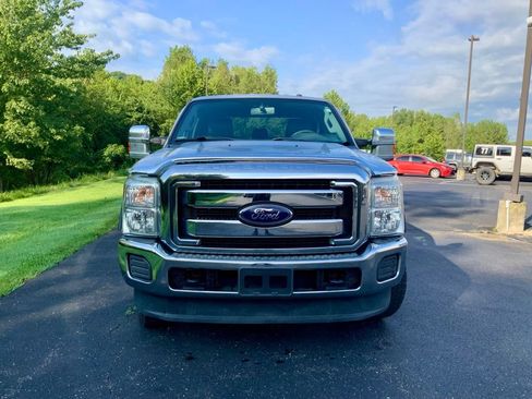 Used 2016 Ford F350 XLT w/ Camper Package AWD/4WD image 3