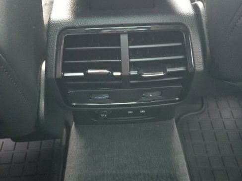 Used 2021 Audi Q3 2.0T Premium w/ Convenience Package image 19