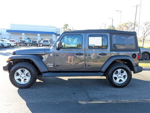 Used 2020 Jeep Wrangler Unlimited Sport S image 11