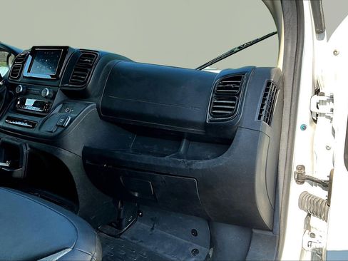 Used 2023 RAM ProMaster 2500 w/ Driver Convenience Group FWD image 22