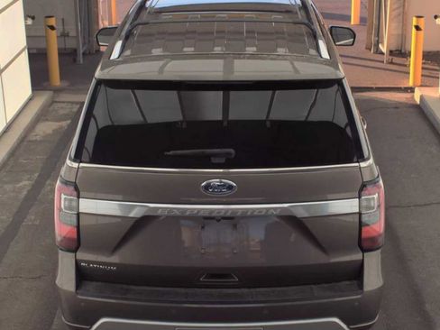 Used 2018 Ford Expedition Platinum image 6
