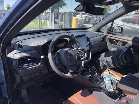Used 2025 Subaru Forester Touring AWD/4WD image 7
