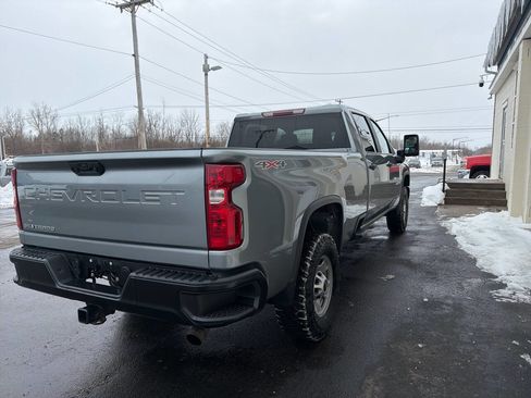 Used 2024 Chevrolet Silverado 2500 W/T w/ WT Convenience Package image 4