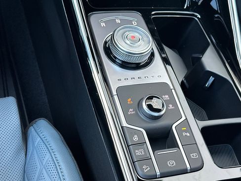 New 2025 Kia Sorento SX Prestige image 18