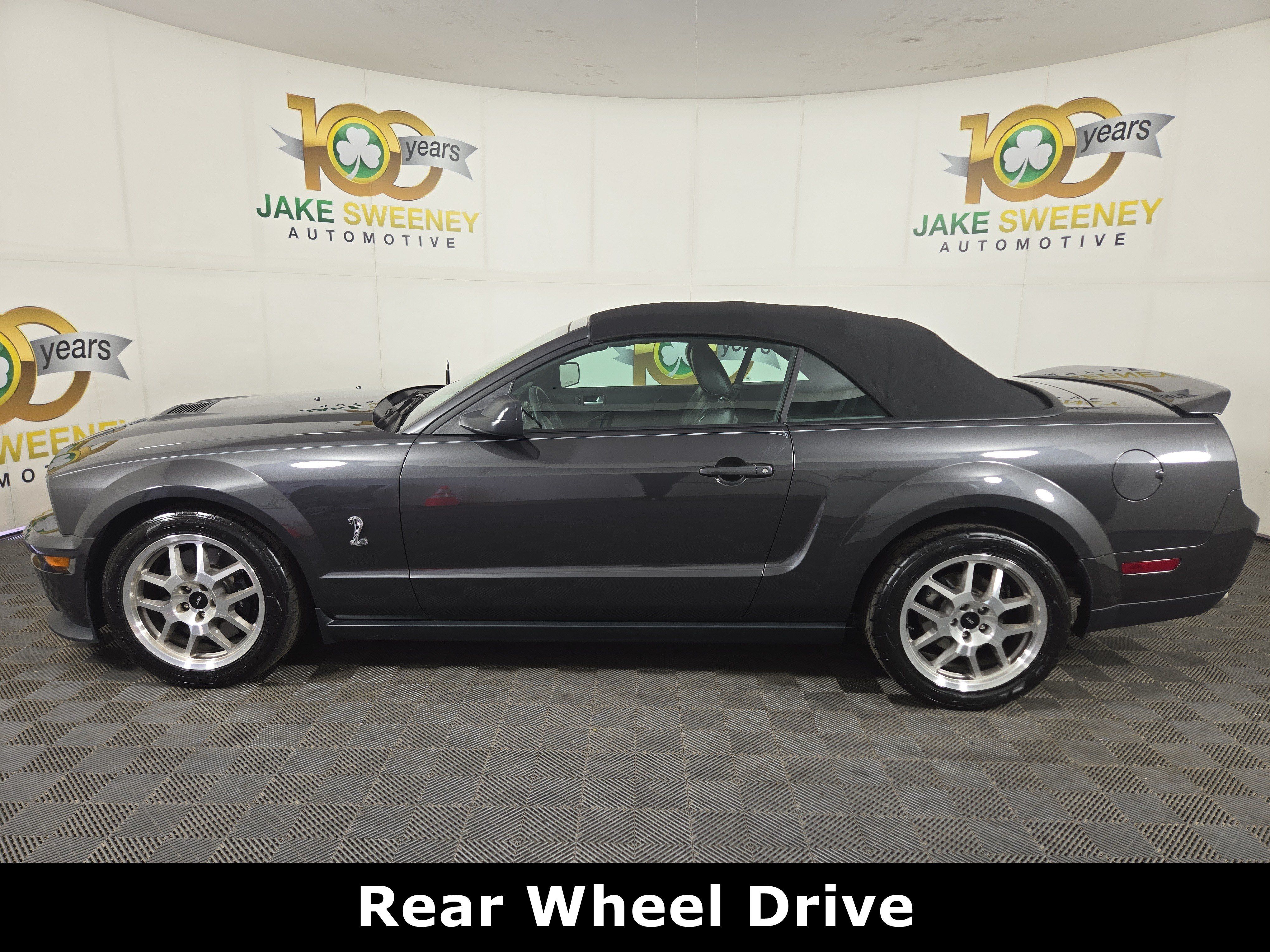 Used 2007 Ford Mustang Shelby GT500 RWD image 4
