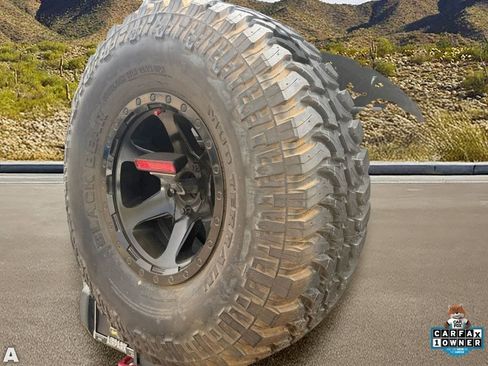 Used 2019 Jeep Wrangler Unlimited Rubicon image 12