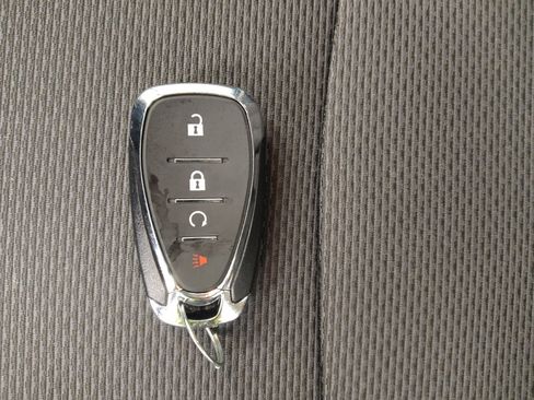 Used 2019 Chevrolet Cruze LT w/ Convenience Package FWD image 32