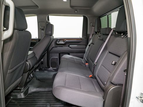 Used 2024 Chevrolet Silverado 3500 LT w/ Convenience Package image 32