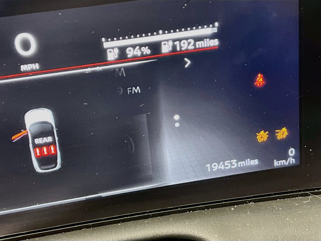 Used 2024 Nissan Ariya AWD image 11