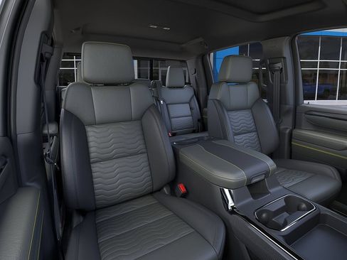 New 2026 Chevrolet Silverado 2500 ZR2 AWD/4WD image 16