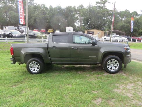 Used 2018 Chevrolet Colorado LT RWD image 5