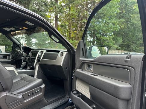 Used 2014 Ford F150 FX4 w/ Equipment Group 402A Luxury image 16