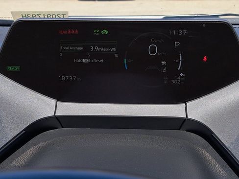 Used 2023 Toyota Prius Prime FWD image 19