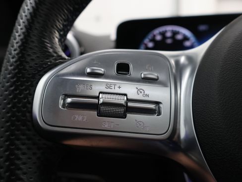 Used 2022 Mercedes-Benz GLB 35 AMG 4MATIC image 16